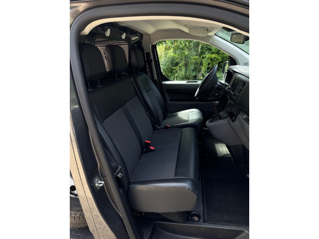 Peugeot Expert Kasten 95.000 km 12.900 &euro; Hartenstein 08118