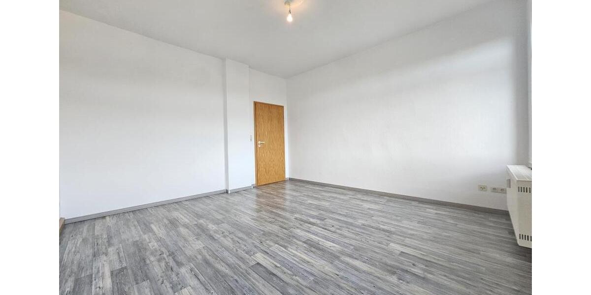 Etagenwohnung Werdau - 3 Zimmer, 60 m&sup2;, 332&euro; | Angebot:26662738