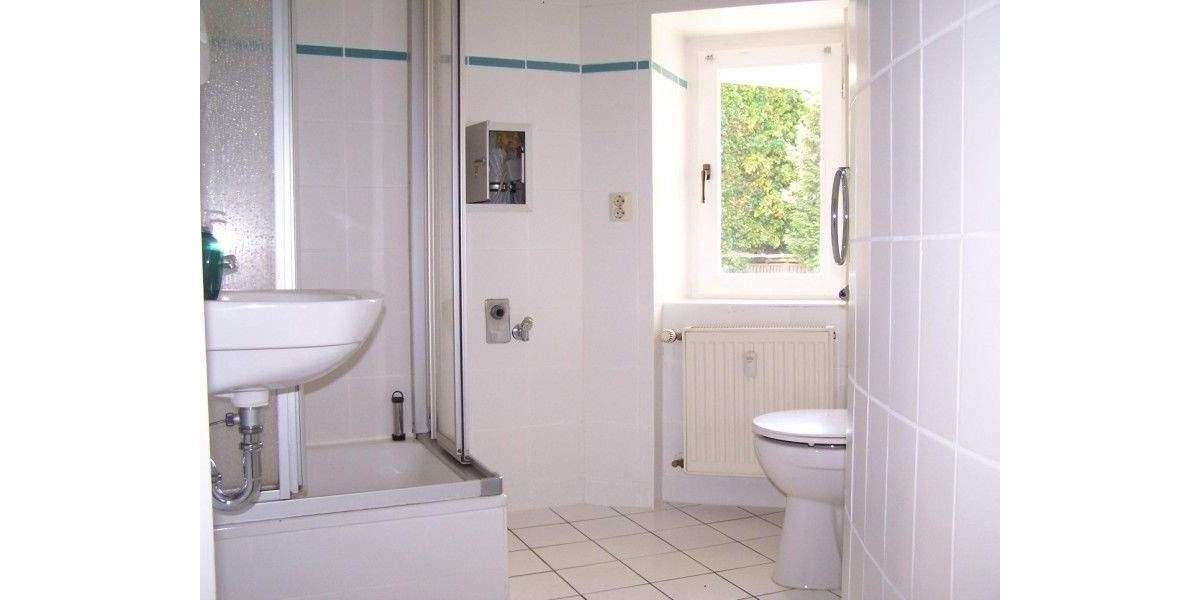 Etagenwohnung Zwickau Innenstadt - 2 Zimmer, 57 m&sup2;, 285&euro; | Angebot:25734778