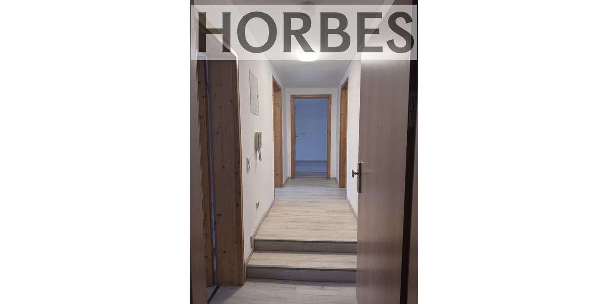 Etagenwohnung Meerane Seiferitz - 3 Zimmer, 67 m&sup2;, 385&euro; | Angebot:24517840