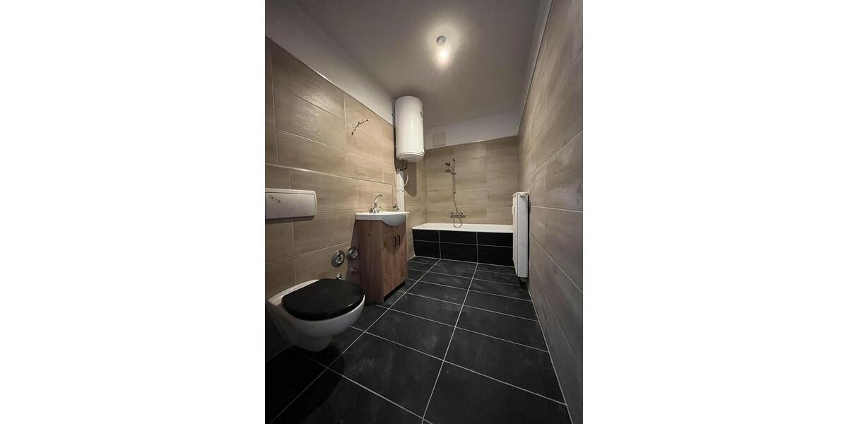 Dachgeschoßwohnung Zwickau Zwickau-Nord - 3 Zimmer, 79 m&sup2;, 460&euro; | Angebot:26661294