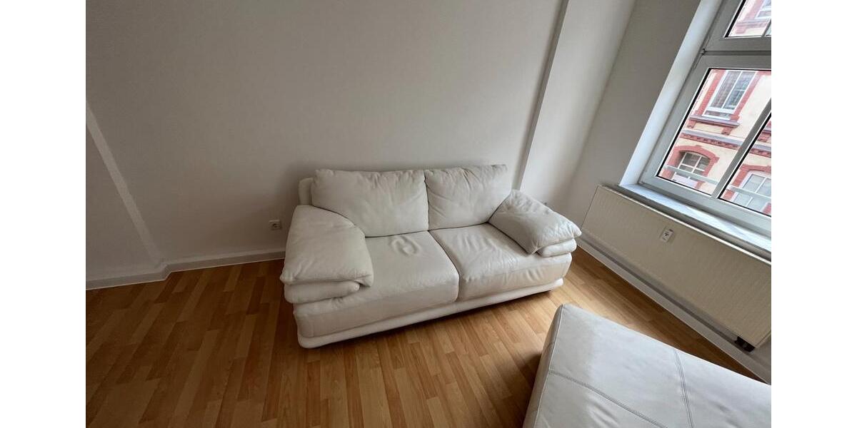 Etagenwohnung Zwickau Zwickau-West - 4 Zimmer, 91 m&sup2;, 600&euro; | Angebot:25853166