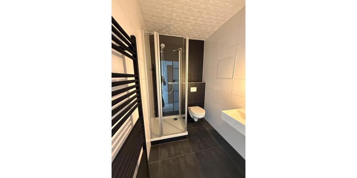 Etagenwohnung Zwönitz - 2.5 Zimmer, 56 m&sup2;, 392&euro; | Angebot:25779302