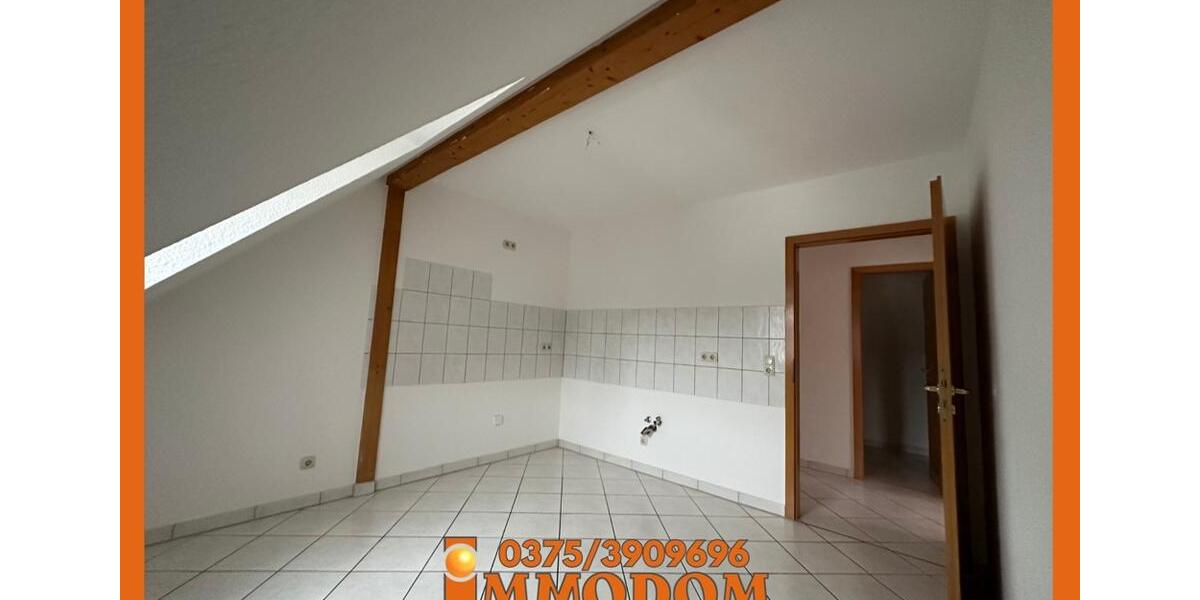 Dachgeschoßwohnung Zwickau - 3 Zimmer, 88 m&sup2;, 530&euro; | Angebot:18346902