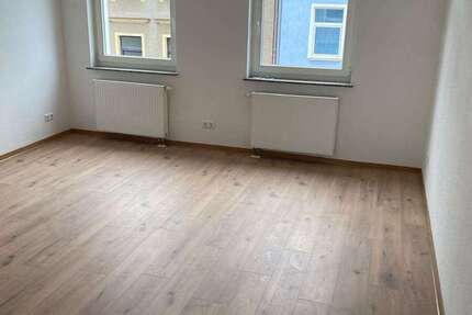 Wohnung Werdau Werdau, Stadt - 2 Zimmer, 45 m&sup2;, 260&euro; | Angebot:23613208