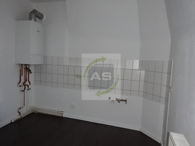 Dachgeschoßwohnung Zwickau - 2 Zimmer, 66 m&sup2;, 355&euro; | Angebot:24395223