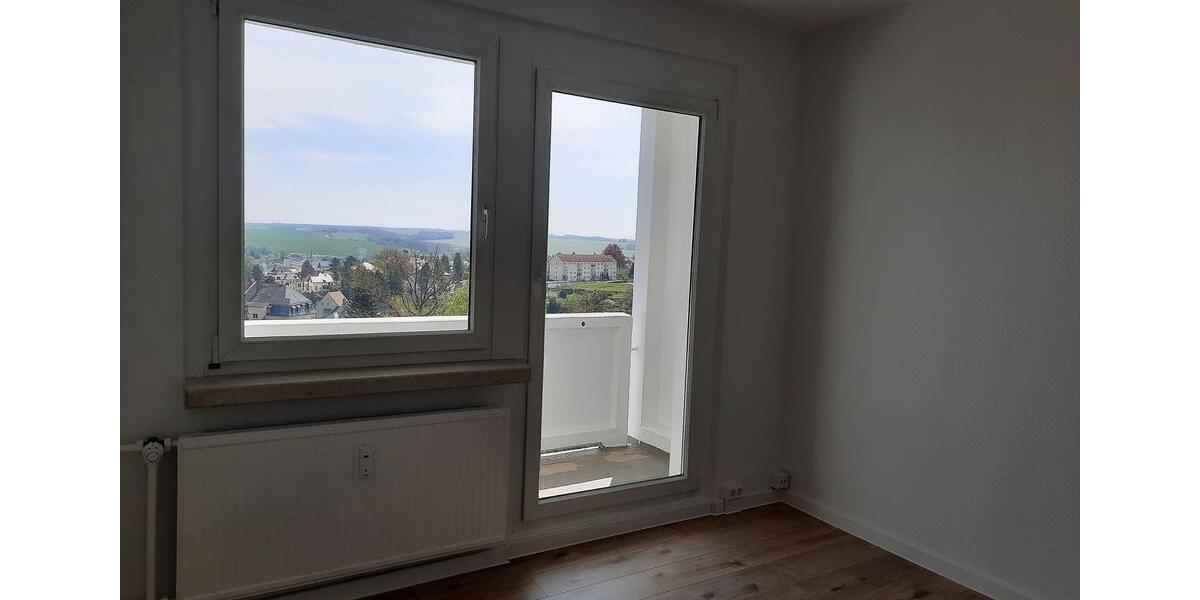 Etagenwohnung Crimmitschau - 1 Zimmer, 34 m&sup2;, 204&euro; | Angebot:25919810