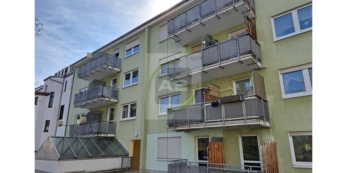 Etagenwohnung Zwickau - 2 Zimmer, 69 m&sup2;, 380&euro; | Angebot:25887100