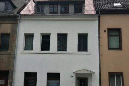 Haus Werdau - 1 Zimmer, 130 m&sup2;, 65.000&euro; | Angebot:27529300