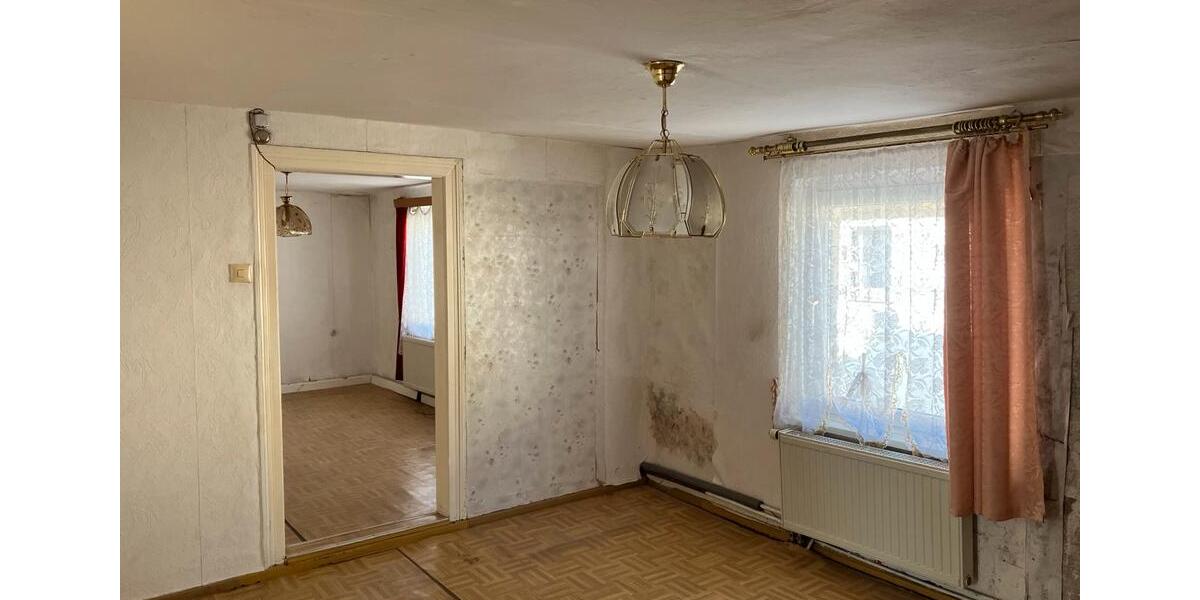 Reihenhaus Wildenfels - 2 Zimmer, 93 m&sup2;, 48.000&euro; | Angebot:26812671