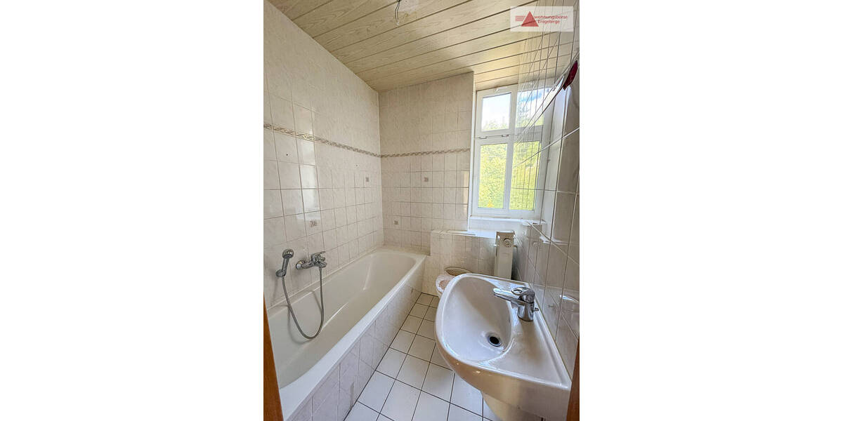 Etagenwohnung Aue Neudörfel - 2 Zimmer, 45 m&sup2;, 264&euro; | Angebot:25688204