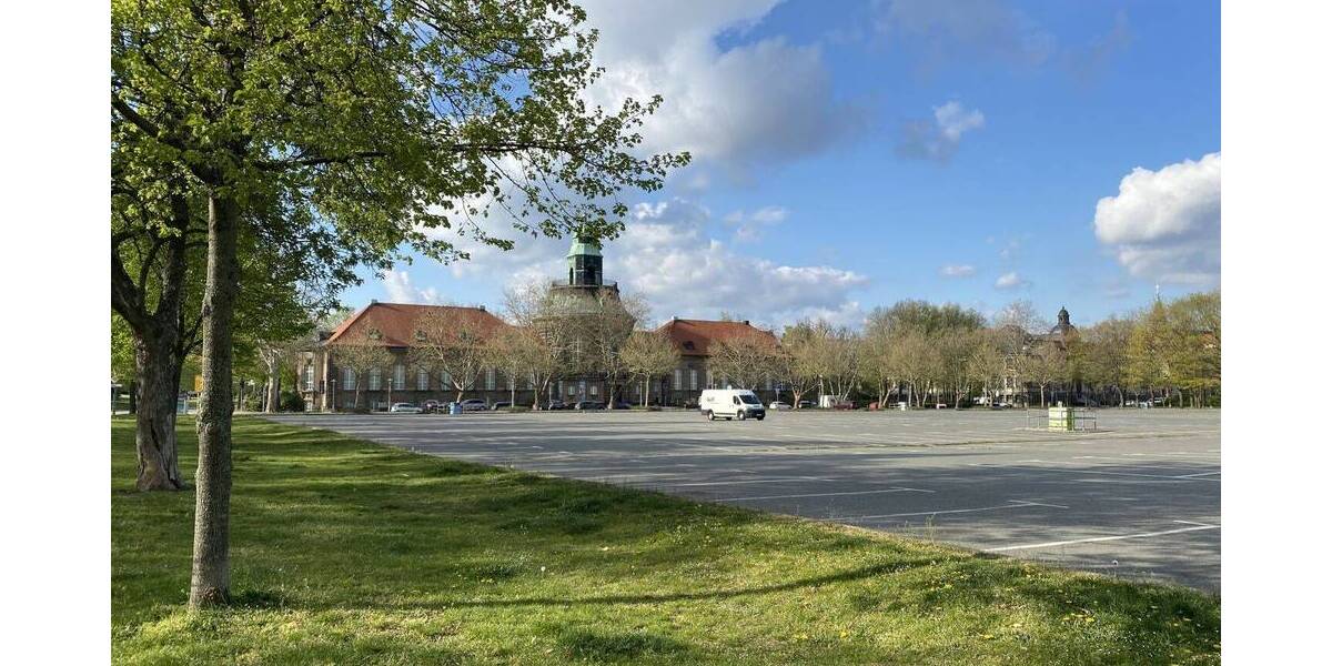 Etagenwohnung Zwickau Innenstadt - 2 Zimmer, 66 m&sup2;, 71.500&euro; | Angebot:25707518