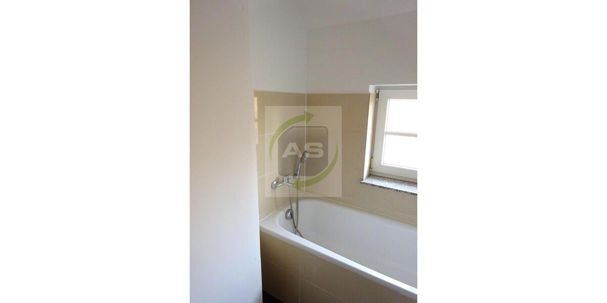 Etagenwohnung Zwickau - 2 Zimmer, 41 m&sup2;, 255&euro; | Angebot:22591270