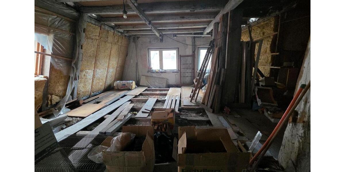 Mehrfamilienhaus, Wohnhaus Hohenstein-Ernstthal Ernstthal - 12 Zimmer, 250 m&sup2;, 27.950&euro; | Angebot:23251524