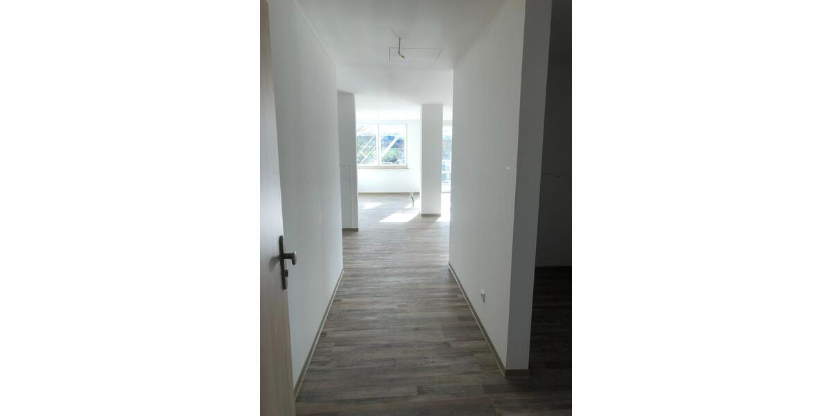 Gewerbeobjekt Zwönitz - 1.500&euro; | Angebot:22695819