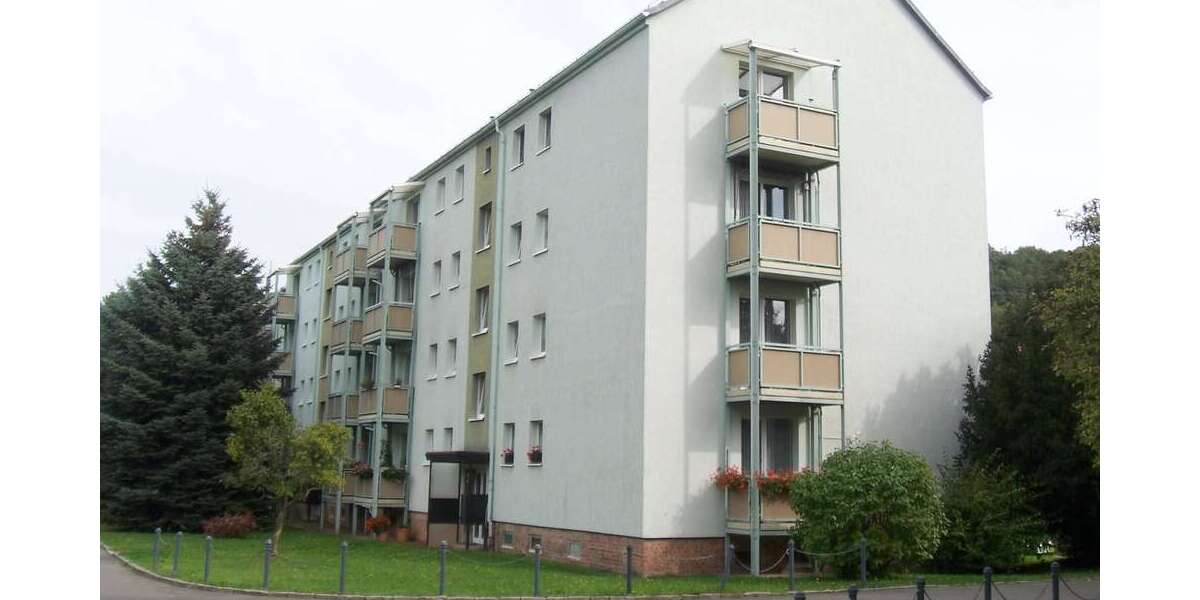 Etagenwohnung Werdau - 2 Zimmer, 49 m&sup2;, 296&euro; | Angebot:24834685
