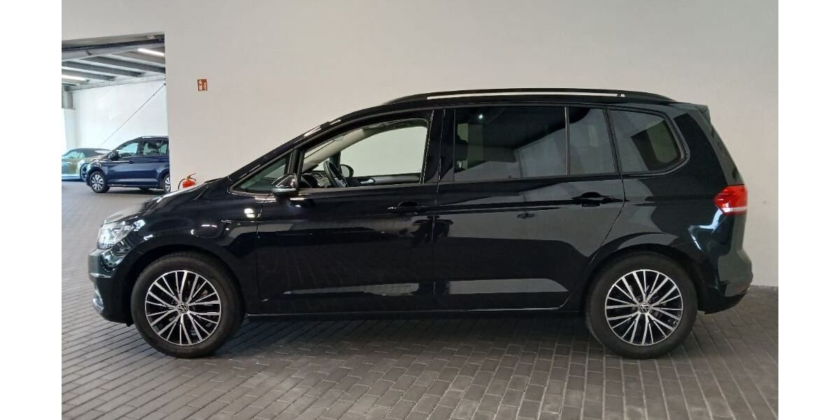 VW Touran 34.845 km 30.882 &euro; Greiz 07973