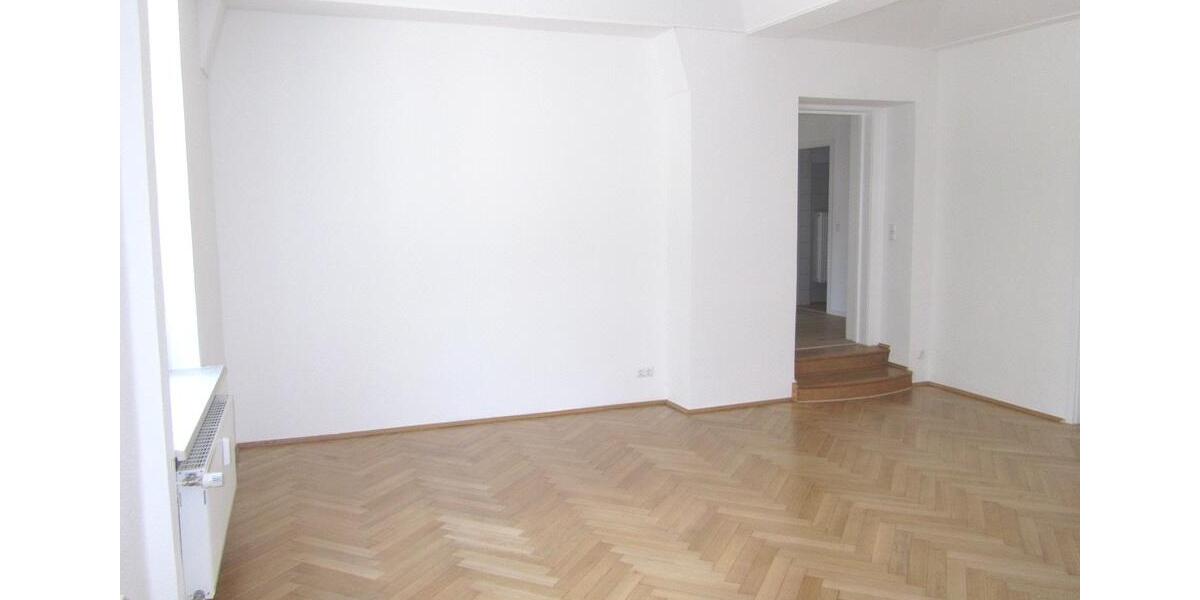 Etagenwohnung Zwickau Zwickau-Nord - 3 Zimmer, 83 m&sup2;, 480&euro; | Angebot:26587867
