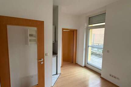 Wohnung Greiz - 2 Zimmer, 31 m&sup2;, 235&euro; | Angebot:23332846