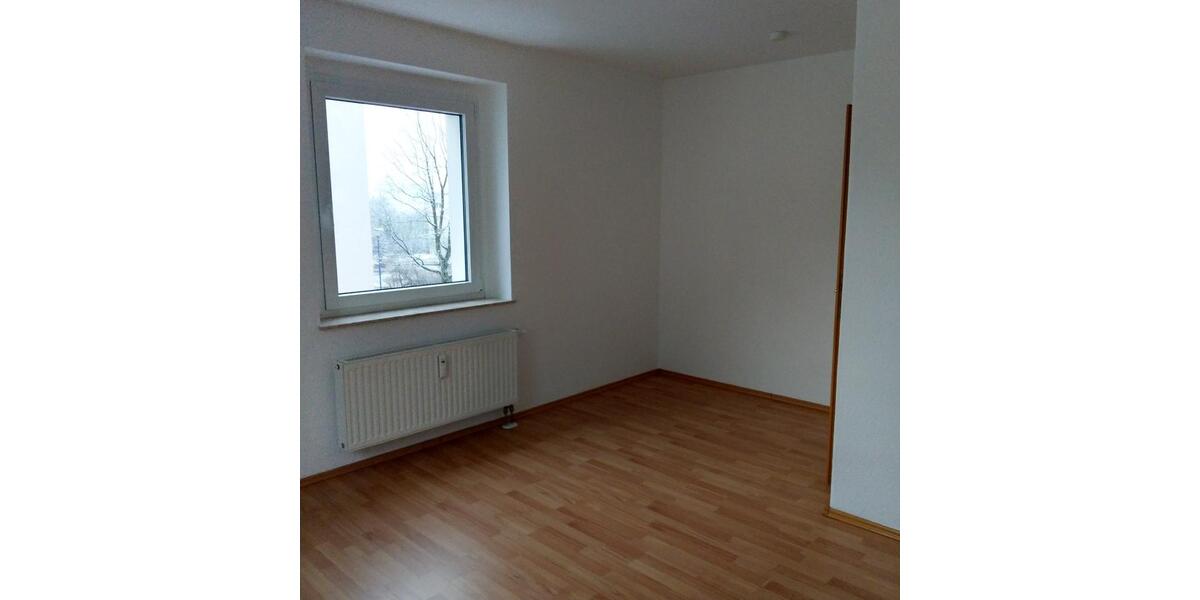Etagenwohnung Reichenbach im Vogtland - 2 Zimmer, 53 m&sup2;, 285&euro; | Angebot:24700861