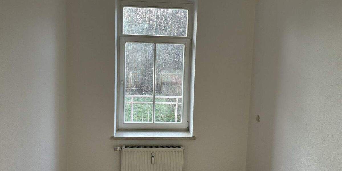 Etagenwohnung Zwickau Pölbitz - 2 Zimmer, 54 m&sup2;, 345&euro; | Angebot:25747146