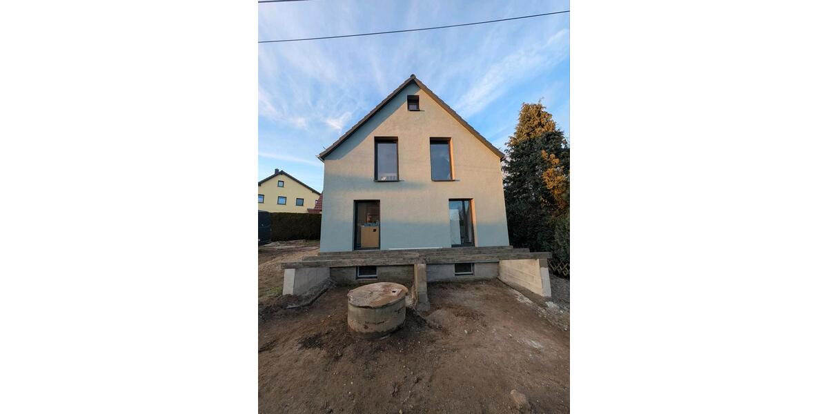 Einfamilienhaus Glauchau - 4 Zimmer, 101 m&sup2;, 215.000&euro; | Angebot:25856259