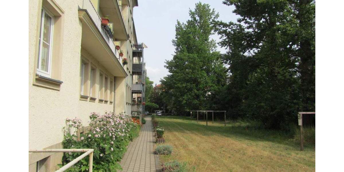 Etagenwohnung Zwickau Pölbitz - 3 Zimmer, 71 m&sup2;, 460&euro; | Angebot:25836124