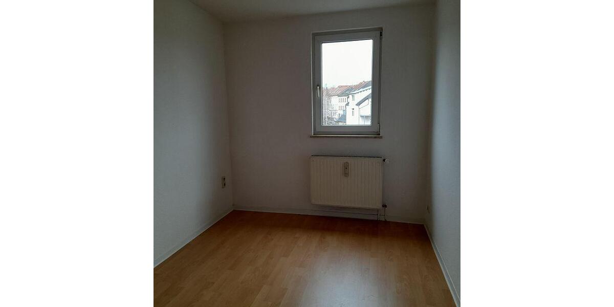 Etagenwohnung Zwickau Zwickau-West - 3 Zimmer, 86 m&sup2;, 480&euro; | Angebot:14350389