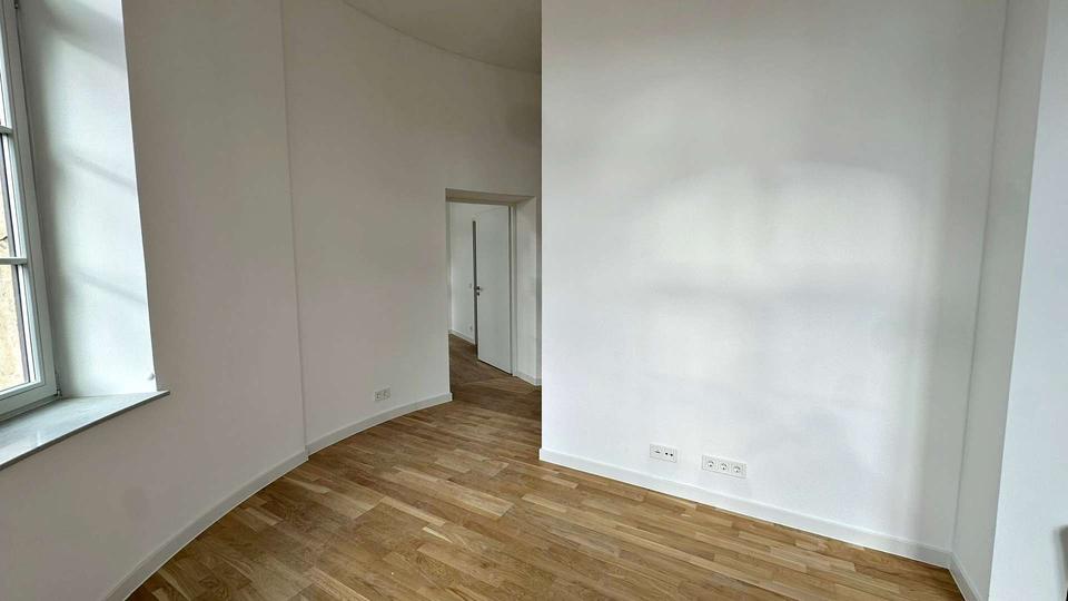 Etagenwohnung Zwickau - 2 Zimmer, 47 m&sup2;, 420&euro; | Angebot:23875293