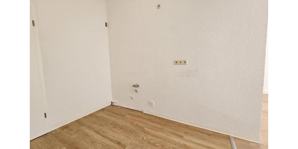 Etagenwohnung Zwickau Zwickau-West - 2 Zimmer, 43 m&sup2;, 258&euro; | Angebot:25869649