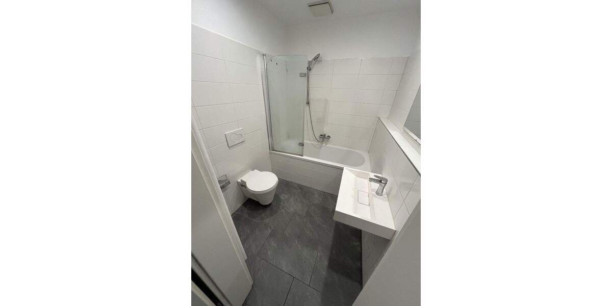 Etagenwohnung Zwickau Pölbitz - 3 Zimmer, 78 m&sup2;, 500&euro; | Angebot:25659184