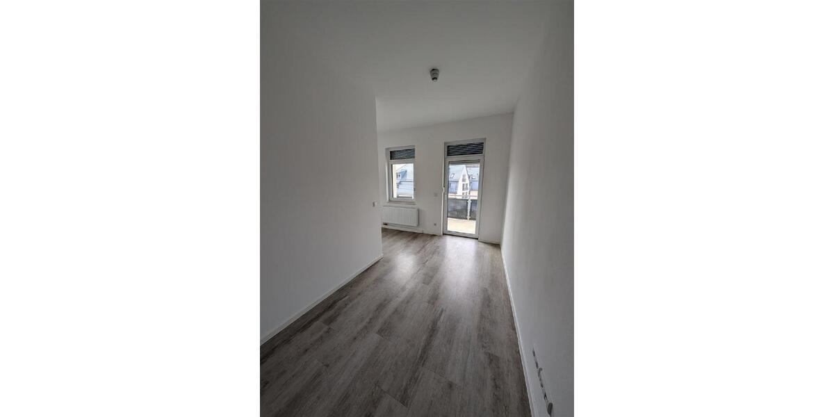 Etagenwohnung Werdau - 2 Zimmer, 50 m&sup2;, 370&euro; | Angebot:23721716