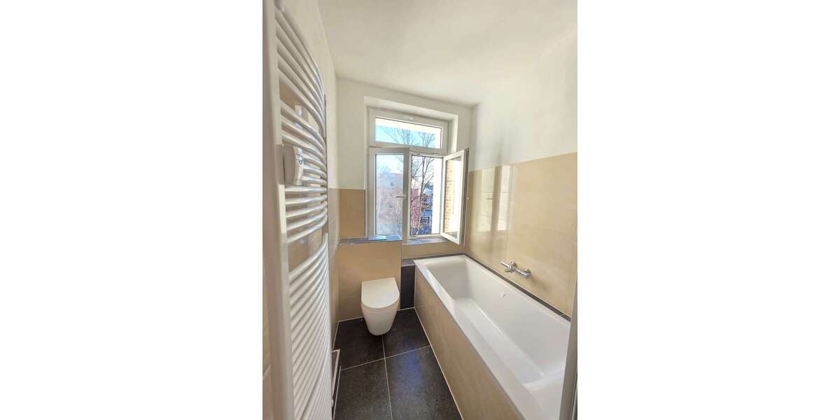 Etagenwohnung Limbach-Oberfrohna Oberfrohna - 5 Zimmer, 132 m&sup2;, 900&euro; | Angebot:24772806