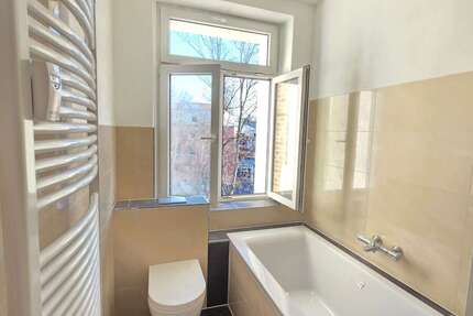 Wohnung Limbach-Oberfrohna Oberfrohna - 5 Zimmer, 132 m&sup2;, 900&euro; | Angebot:24772806