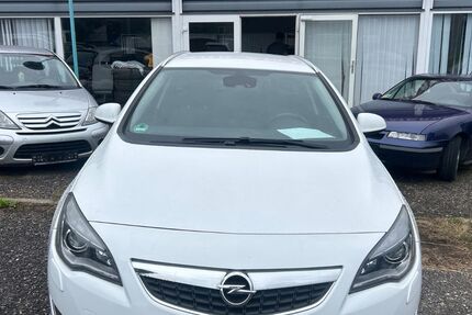 Opel Astra 204.000 km 2.950 &euro; zwickau 08064