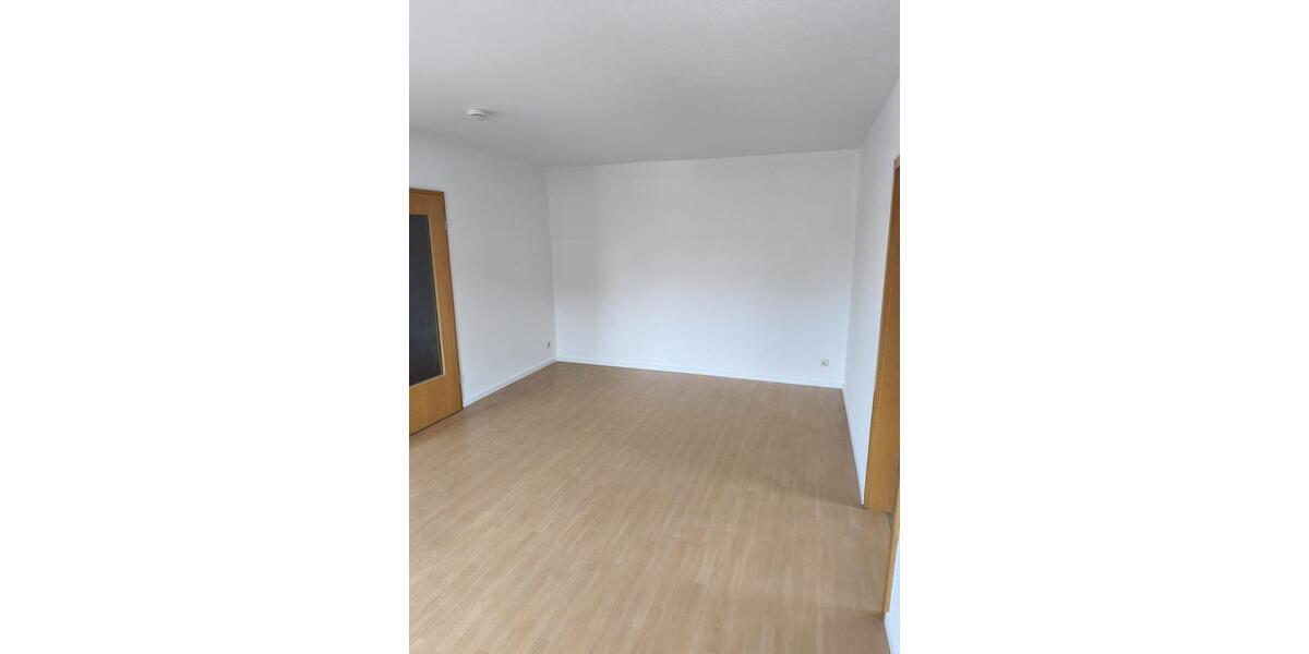 Etagenwohnung Lichtentanne - 2 Zimmer, 62 m&sup2;, 375&euro; | Angebot:24493228