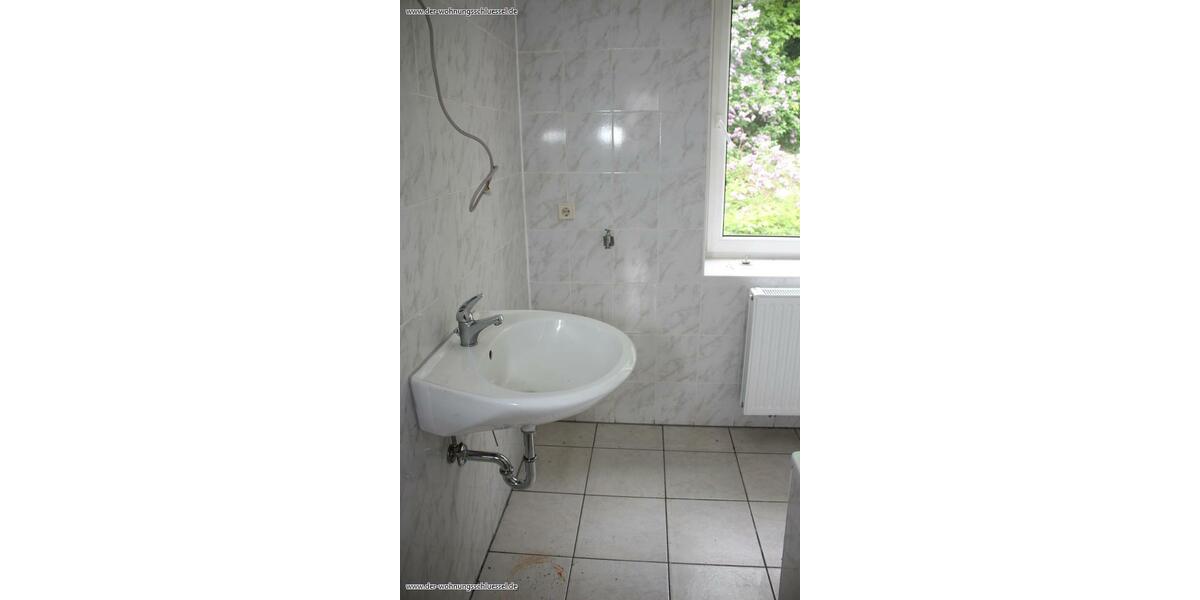Etagenwohnung Aue-Bad Schlema Bad Schlema - 1 Zimmer, 40 m&sup2;, 259&euro; | Angebot:26647915