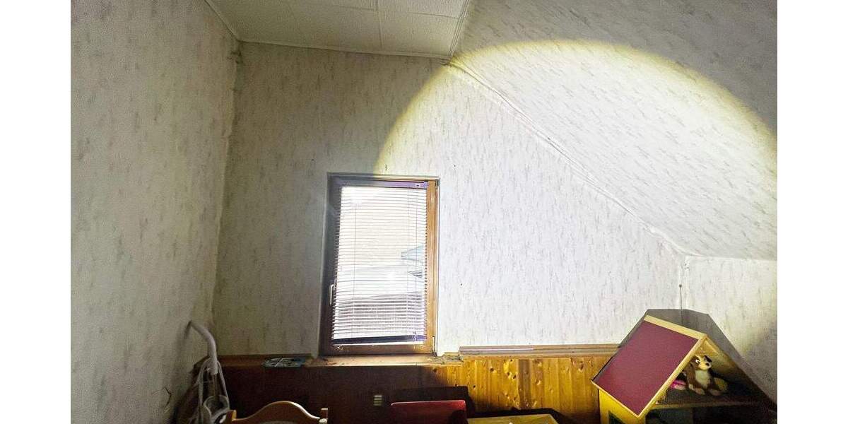 Einfamilienhaus Stützengrün Hundshübel - 1 Zimmer, 134 m&sup2;, 57.500&euro; | Angebot:25689610