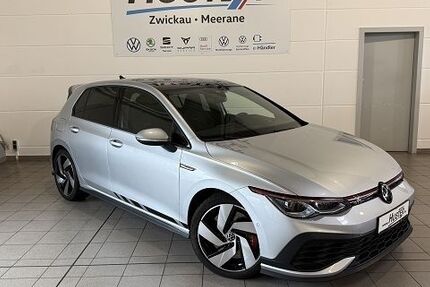 VW Golf 23.766 km 35.990 &euro; Meerane 08393