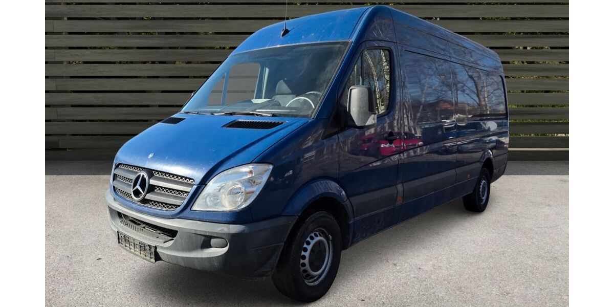 Mercedes-Benz Sprinter 251.000 km 8.990 &euro; Schwarzenberg 08340
