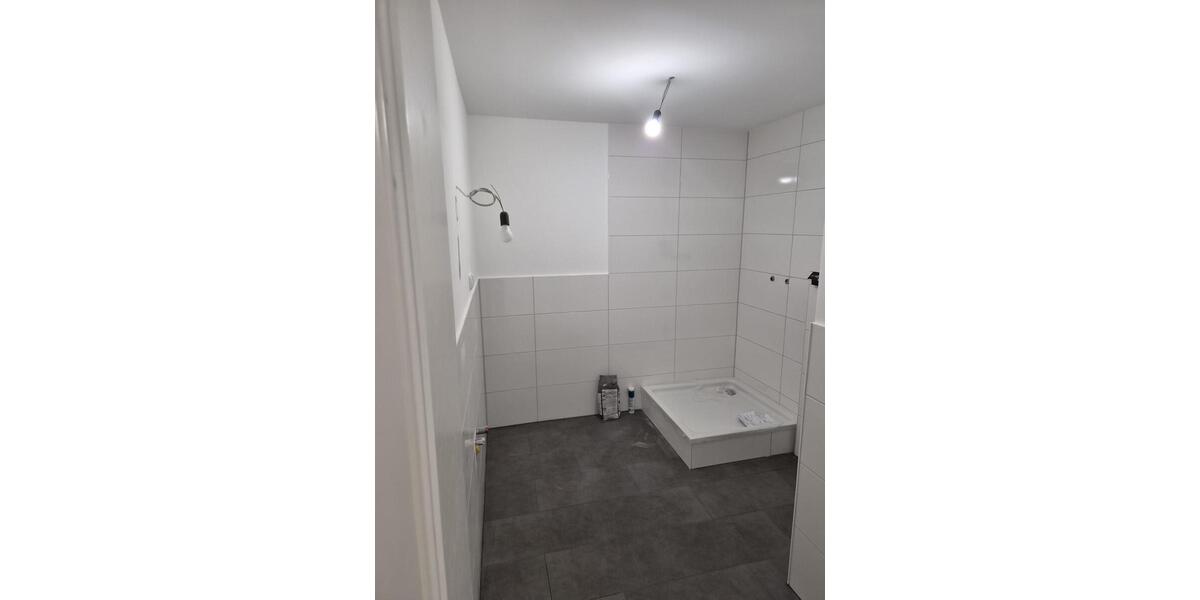 Ab 01.10. großzügig Wohnen in FalkensteinVogtl. - Erstbezug nach hochwertiger Sanierung! - Erdgeschoßwohnung Falkenstein | Angebot:27085313