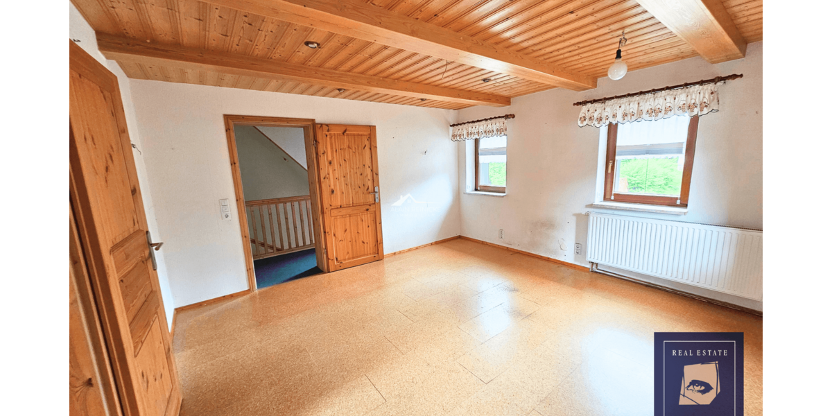 Wohnen mit Geschichte – modernste Effizienz dank Wärmepumpe - Einfamilienhaus Auerbach | Angebot:20967525