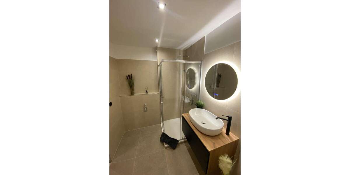 Etagenwohnung Zwickau Marienthal Ost - 2 Zimmer, 48 m&sup2;, 93.800&euro; | Angebot:26901176