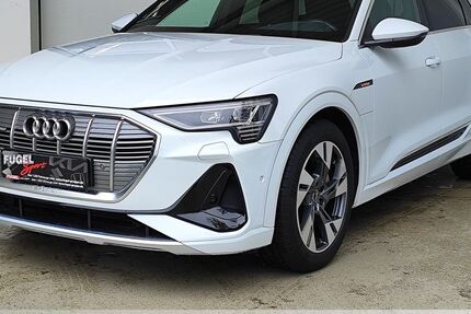 Audi e-tron 30.090 km 34.999 &euro; Oberlungwitz 09353