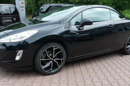 Peugeot 308 97.550 km 6.990 &euro; Schneeberg 08289