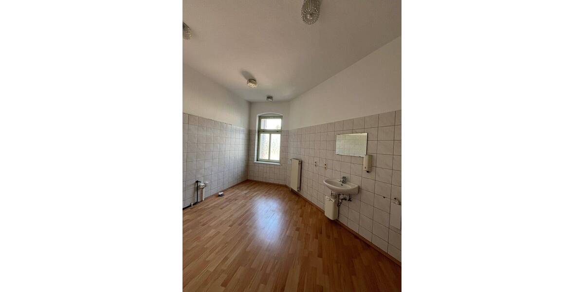 Gewerbeobjekt Stollberg - 1 Zimmer, 40 m&sup2;, 310&euro; | Angebot:25688293
