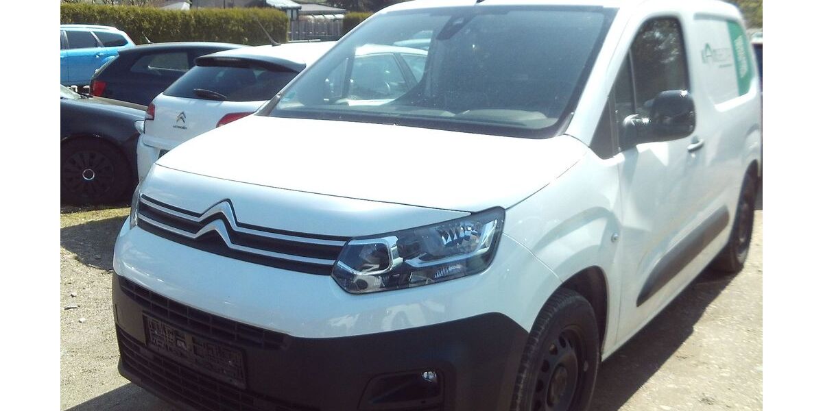 Citroen Berlingo 193.000 km 9.800 &euro; Limbach-Oberfrohna 09212