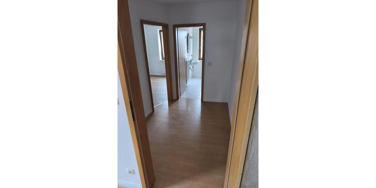 Etagenwohnung Lichtentanne - 2 Zimmer, 62 m&sup2;, 340&euro; | Angebot:25615503