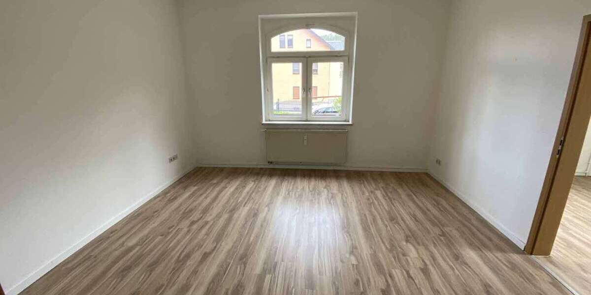 Etagenwohnung Gornsdorf - 2 Zimmer, 41 m&sup2;, 240&euro; | Angebot:26007653