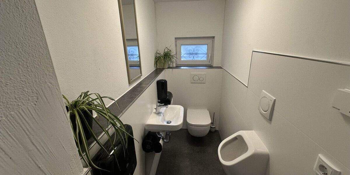 Mehrfamilienhaus, Wohnhaus Zwickau / Schedewitz Schedewitz - 9 Zimmer, 1 m&sup2;, 375.000&euro; | Angebot:25688194